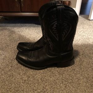 Ariat black size 13 boots, like new